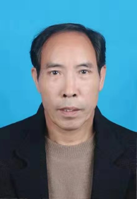 杨林凑  泰顺县分中心院长 证书编号：浙C2019012990001